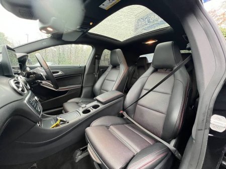 2017 Mercedes-Benz CLA Class CLA180 AMG-LINE 1.6 // OPENING PAN ROOF // LEATHER HEATED SEATS €21,950 thumbnail