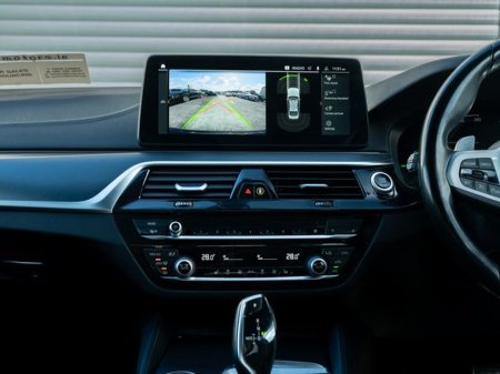 2022 BMW 5 Series - thumbnail 11