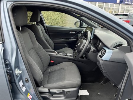 2020 Toyota C-HR - thumbnail 9