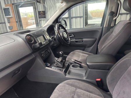 2015 Volkswagen Amarok - thumbnail 4