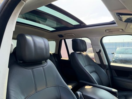 2018 Land Rover Range Rover - thumbnail 9