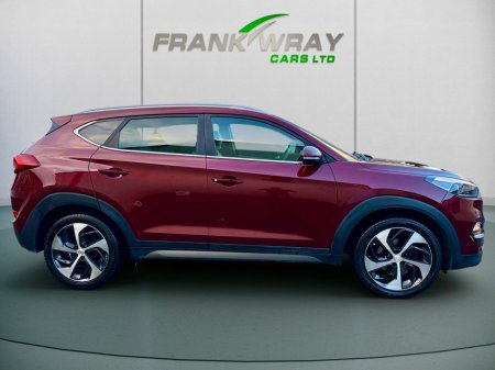 2016 Hyundai Tucson 2.0 CRDI PREMIUM B-DRIVE 2WD **FULL LEATHER**XENONS**SAT NAV**18"ALLOY WHEELS**REVERSE CAMERA**MINT**FSH** €14,950 thumbnail
