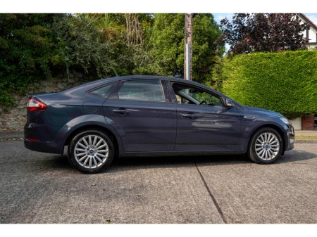 2015 Ford Mondeo ZETEC 1.6 TDCI 115PS 5DR Hatchback with Full Service History €10,750