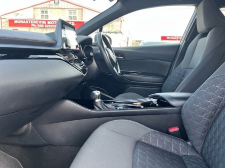 2021 Toyota C-HR *WAS €27,888 NOW €26,888* SPORT 1.8 HYBRID €26,888 thumbnail