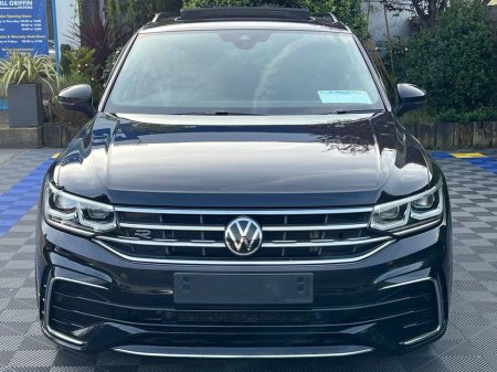 2023 Volkswagen Tiguan - thumbnail 16