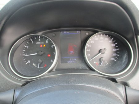 2019 Nissan Qashqai - thumbnail 17