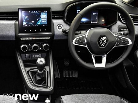 2025 Renault Clio - thumbnail 24