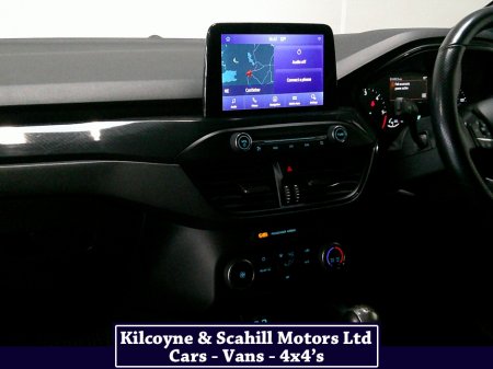 2021 Ford Focus ST-LINE TDCI thumbnail