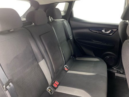 2020 Nissan Qashqai - thumbnail 10