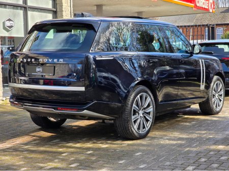 2025 Land Rover Range Rover - thumbnail 11