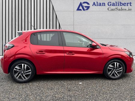 2022 Peugeot 208 ALLURE PACK 1.2 Petrol €76 PW €15,995