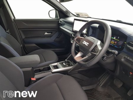 2025 Dacia Duster HEV 140 Journey €29,995 thumbnail