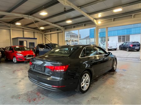 2016 Audi A4 - thumbnail 5