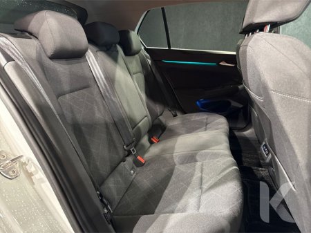 2021 Volkswagen Golf ETSI ACTIVE - FACTORY ALLOYS - DIGITAL DASH - PADDLE SHIFT - REVERSE CAMERA €23,950 thumbnail