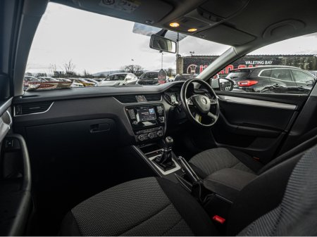 2015 Skoda Octavia - thumbnail 27