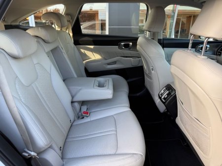 2023 Kia Sorento Phev K3 5DR Auto €46,500 thumbnail