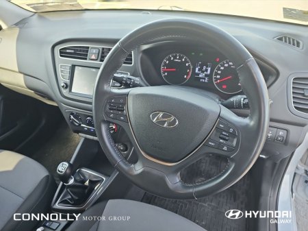 2019 Hyundai i20 - thumbnail 19