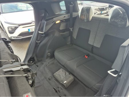 2026 Citroen C3 Aircross PLUS 1.2L Turbo petrol 100 6MT ( 7 seats ) €30,200 thumbnail