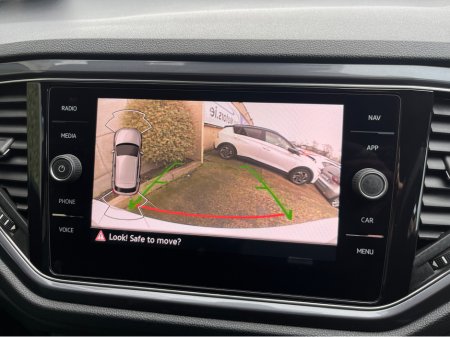 2021 Volkswagen T-Roc R-LINE AUTOMATIC 2.0 DIESEL //LOW MILES//HALF LEATHER SEATS//ADAPTIVE CRUISE CONTROL//REVERSE CAMERA//KEYLESS ENTRY// €27,950 thumbnail