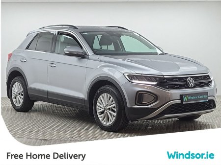 2022 Volkswagen T-Roc - thumbnail 1