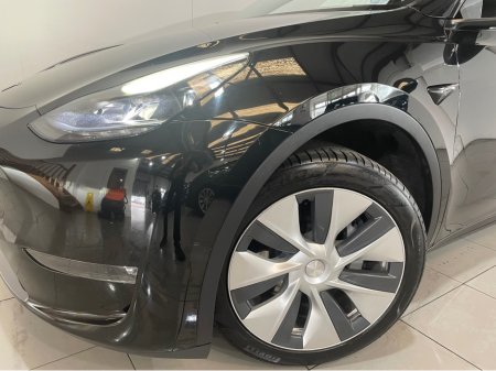 2023 Tesla Model Y LONG RANGE AWD DUAL MOTOR €33,950