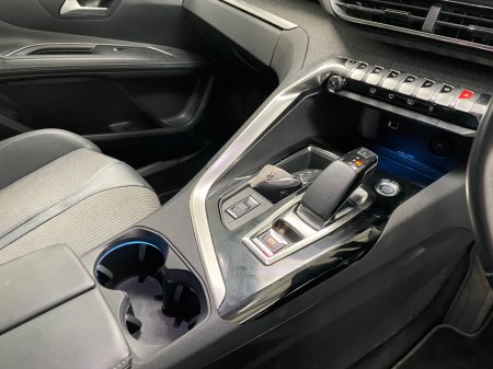 2021 Peugeot 3008 - thumbnail 23