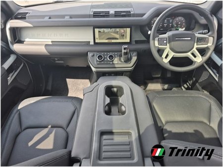 2024 Land Rover Defender * X-Dynamic SE * 6 SEAT * BLACK EDITION * TRINITY MOTORS WEXFORD * €89,950