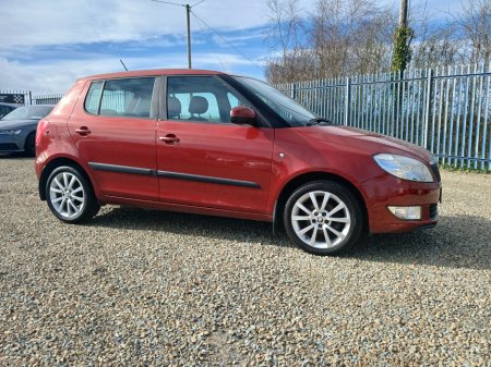 2014 Skoda Fabia - thumbnail 2