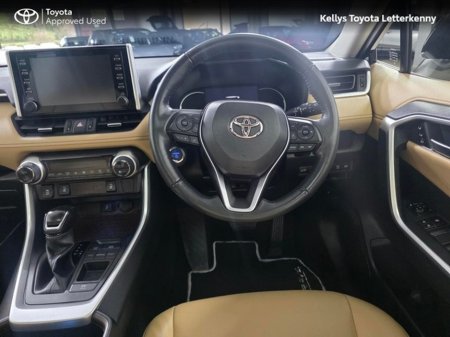 2022 Toyota Rav4 RAV4 HYBRID PLATINUM €39,956 thumbnail