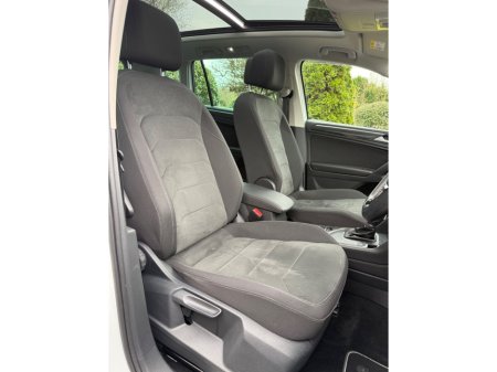 2019 Volkswagen Tiguan - thumbnail 10