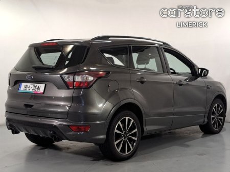 2019 Ford Kuga - view 3