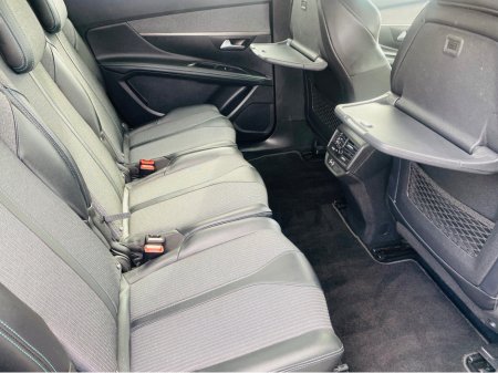 2022 Peugeot 5008 - thumbnail 25