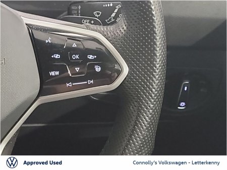 2023 Volkswagen Tiguan 2.0 TDI 150HP R-Line DSG €45,850 thumbnail