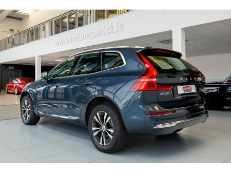 2023 Volvo XC60 - thumbnail 8