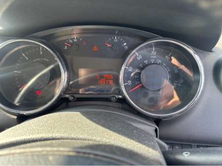 2015 Peugeot 5008 - thumbnail 6