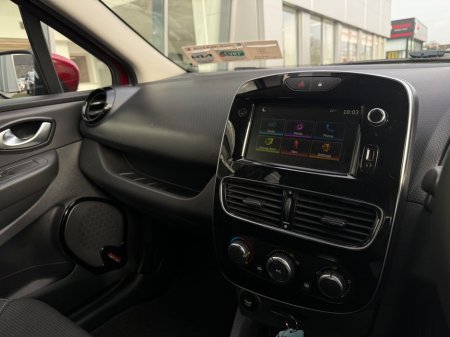 2019 Renault Clio - thumbnail 7