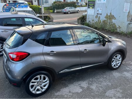 2015 Renault Captur INTENSE 1.5 DCI 90 4DR €8,200 thumbnail