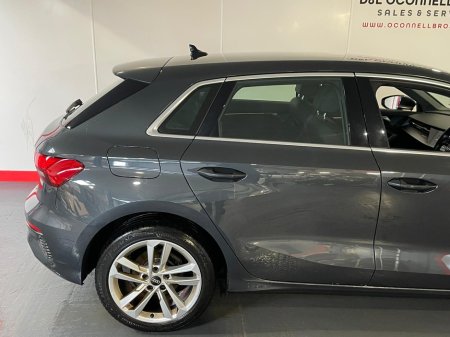 2021 Audi A3 SPORT 30 TDI SPORTBACK €24,950 thumbnail