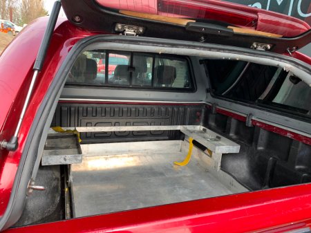 2019 Isuzu D-MAX - thumbnail 10