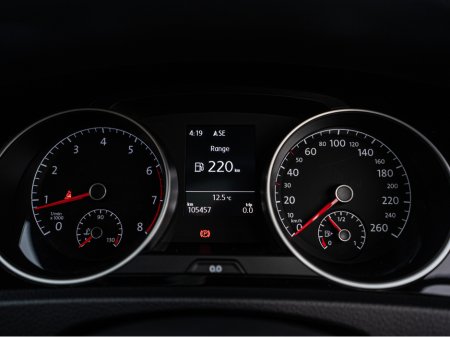 2016 Volkswagen Golf - thumbnail 21