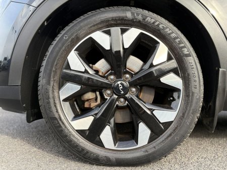 2023 Kia Sportage - thumbnail 5