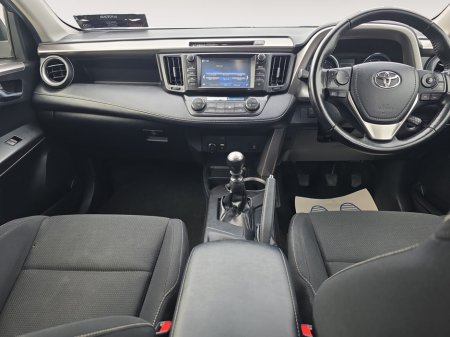 2017 Toyota Rav4 2.0 D-4D (143) 2WD AURA €10,745 thumbnail