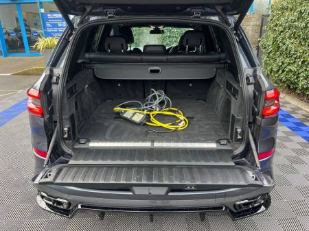 2021 BMW X5 M-SPORT COMPETITION XDRIVE45e 3.0 HYBRID // LEATHER HEATED SEATS // APPLE CARPLAY/ANDROID AUTO // ADJUSTABLE AIR SUSPENSION €49,900 thumbnail