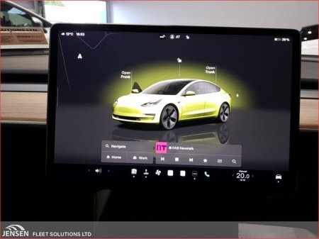 2023 Tesla Model 3 - thumbnail 11