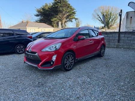 2014 Toyota Aqua - thumbnail 3