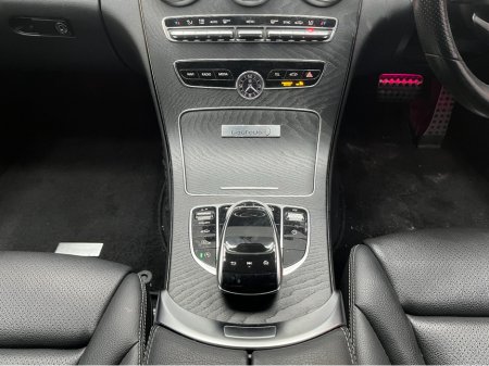 2020 Mercedes-Benz C Class €29950 2020 MERCEDES-BENZ C220D LAUREUS EDITION 2.0 AUTOMATIC / CRUISE CONTROL / REVERSE CAMERA / ELECTRIC MEMORY & HEATED SEATS / AMBIENT LIGHTS / PADDLE SHIFTERS €29,950 thumbnail