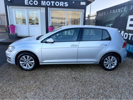 2013 Volkswagen Golf SE TSI TECHNOLOGY BLUEMOTION €10,995 thumbnail