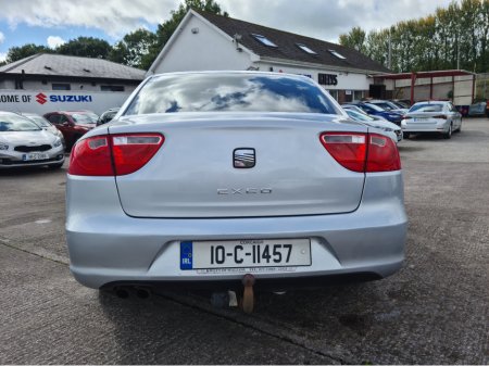 2010 SEAT Exeo - view 2