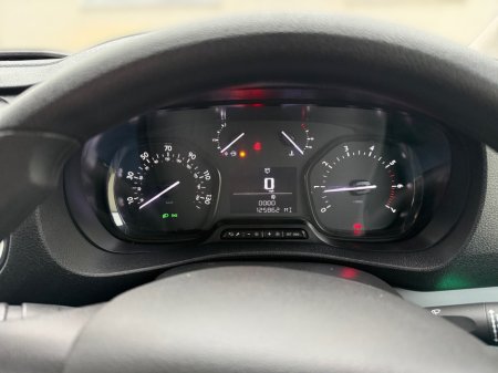 2021 Opel Vivaro 3100 DYNAMICS S/S L2H1 **2.0 120 BHP**NO VAT**LWB**FSH**ONE UK OWNER**MINT** €14,750 thumbnail