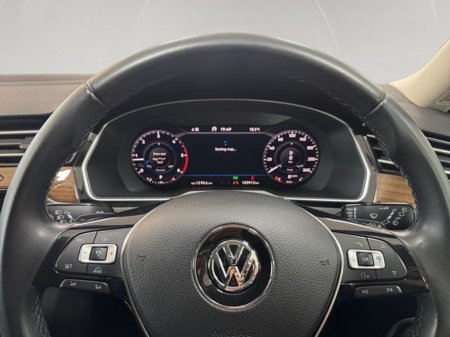 2019 Volkswagen Passat - thumbnail 13